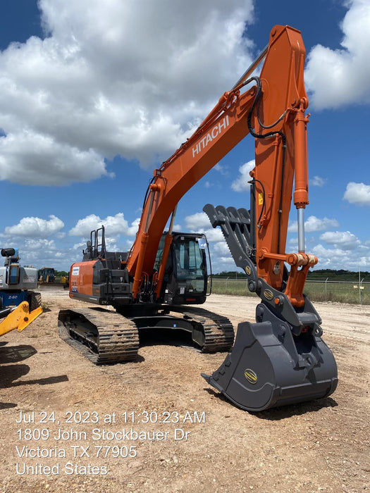 2023 HITACHI ZX210LC-6