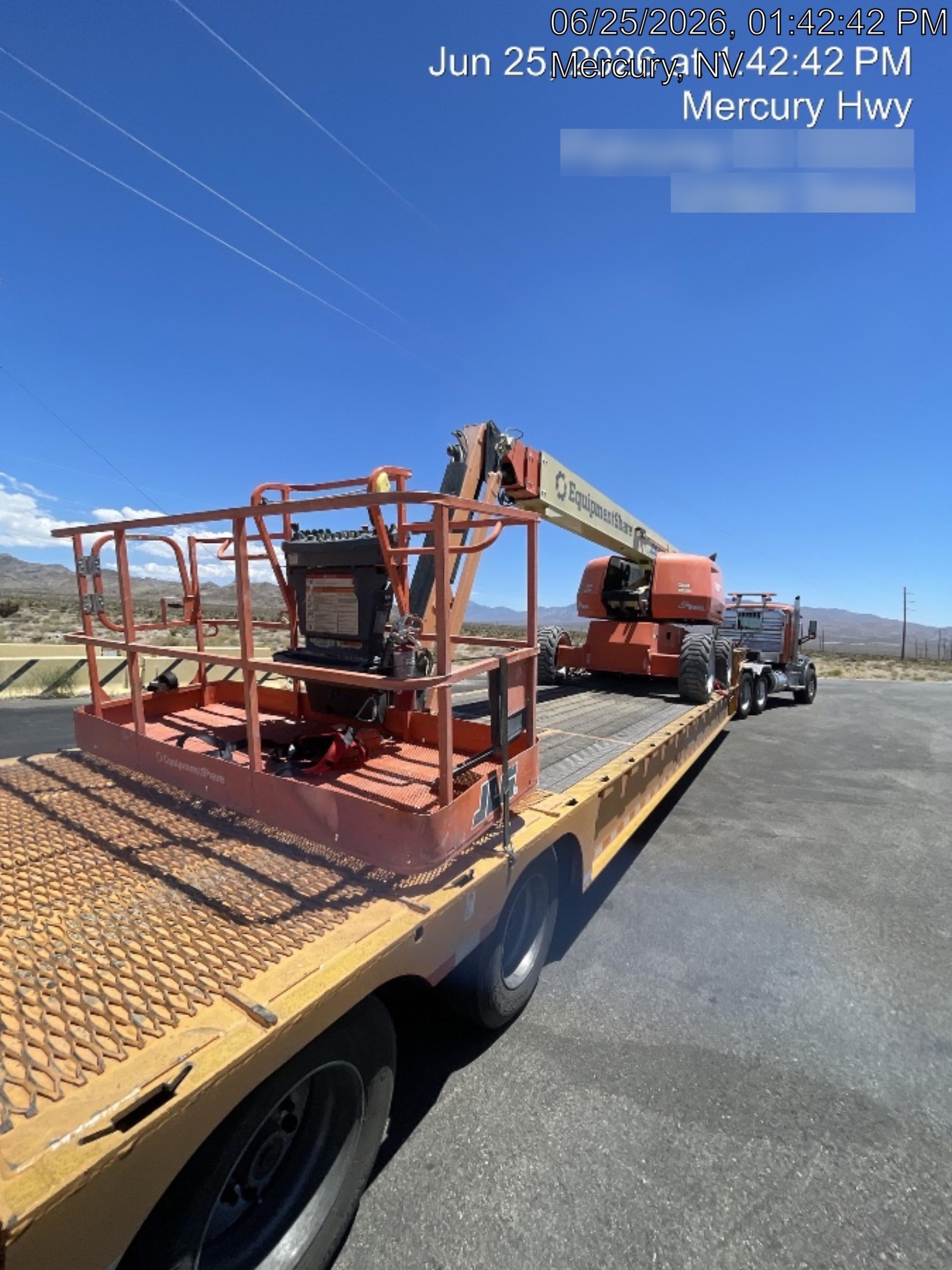 2023 JLG 660SJ