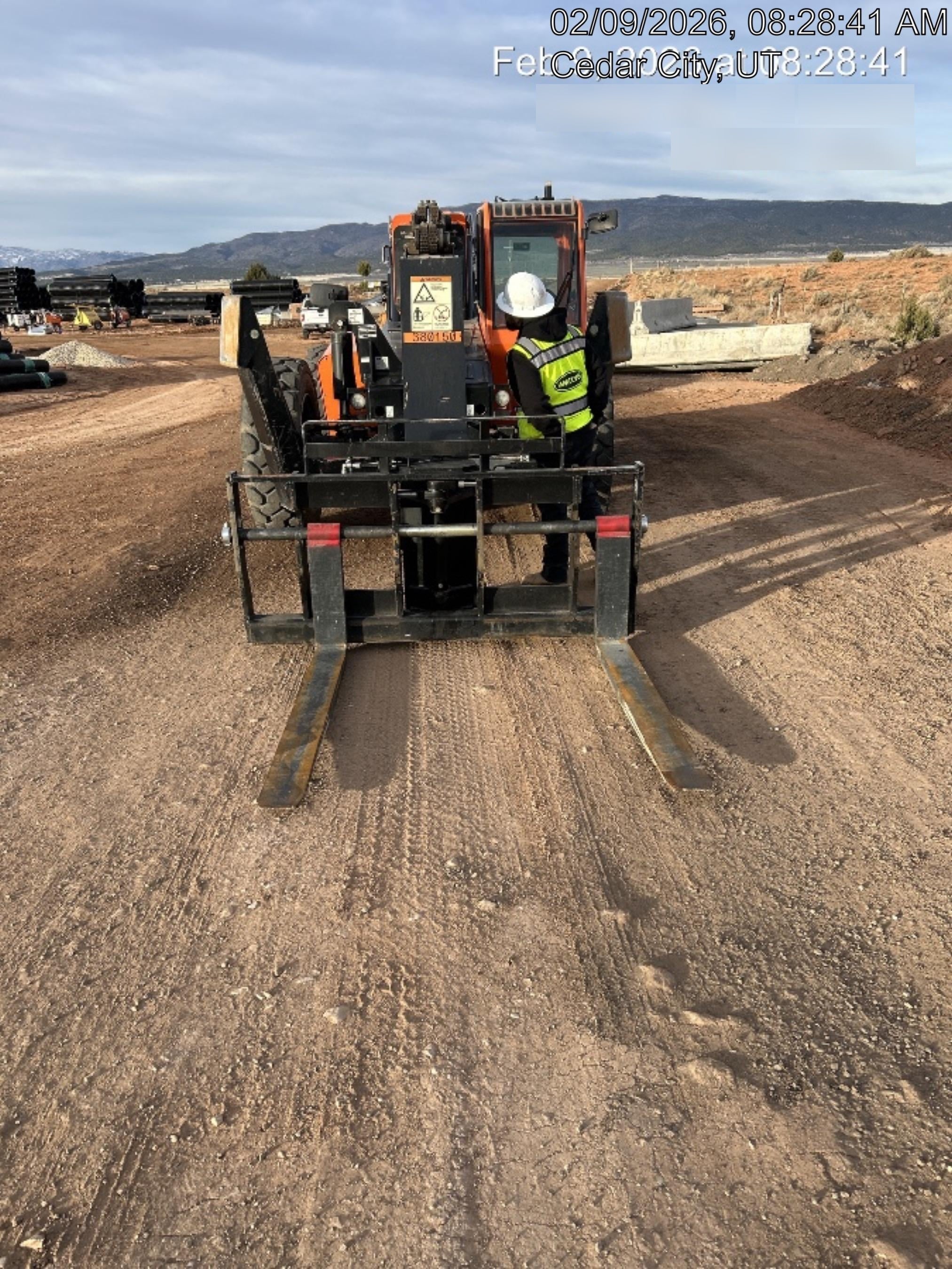 2024 JLG 1001095418S