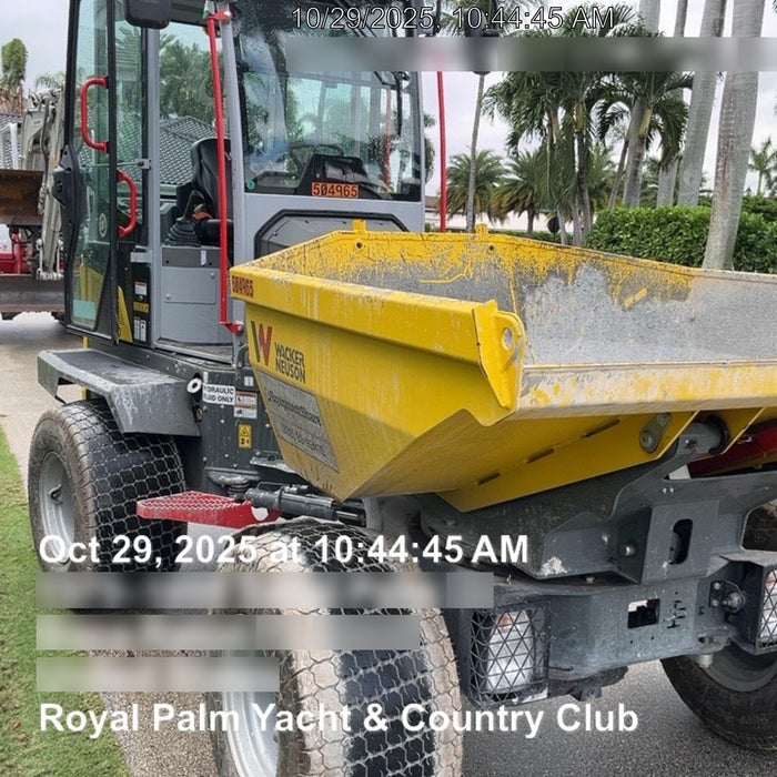 2025 WACKER NEUSON DW311 Cab Turf Tires