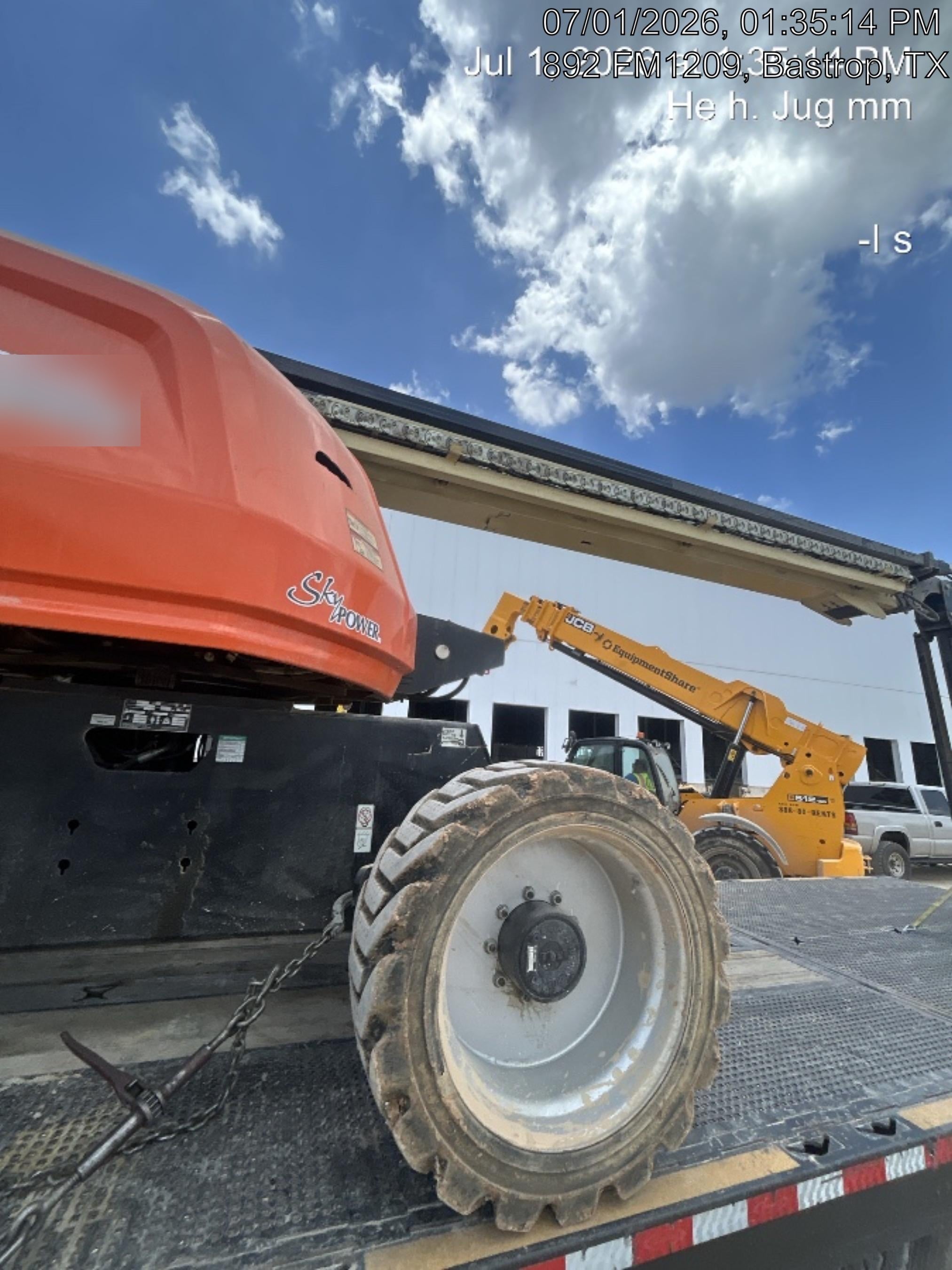 2023 JLG 660SJ