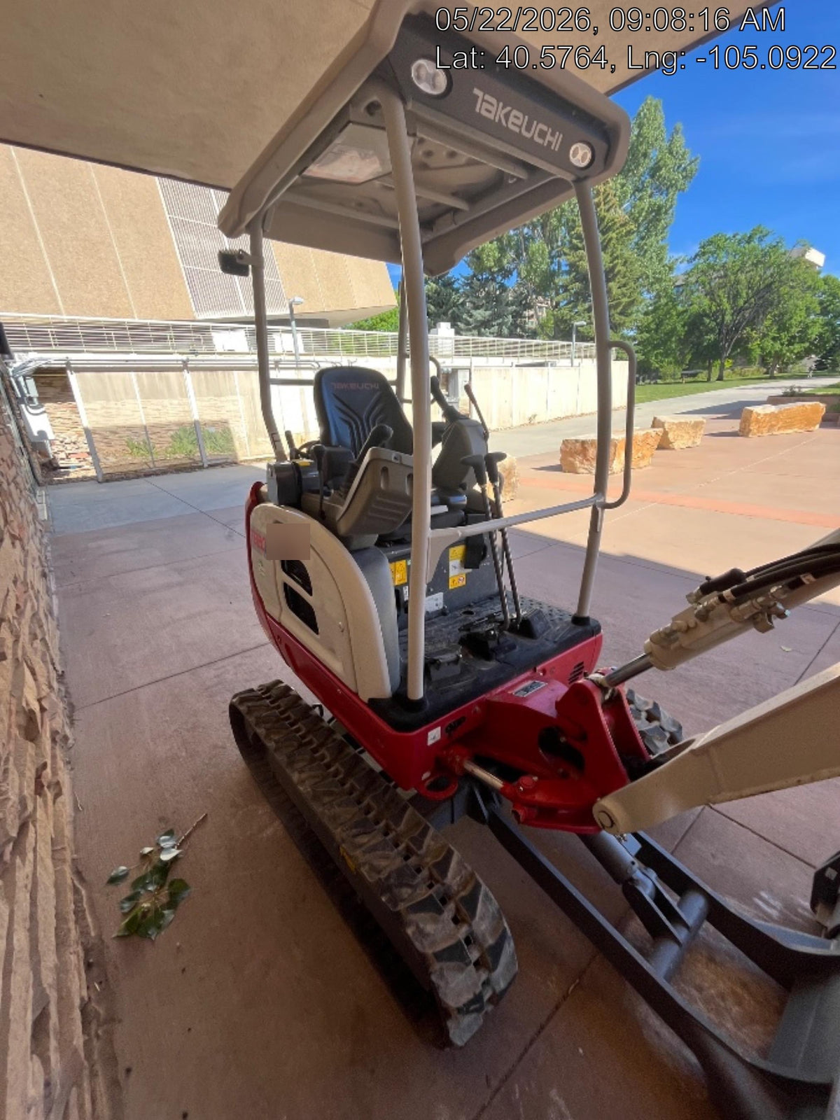 2023 TAKEUCHI TB20e