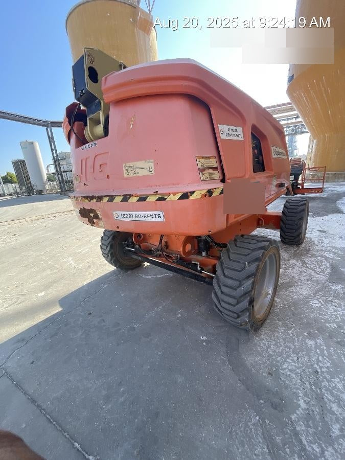2021 JLG 660SJ