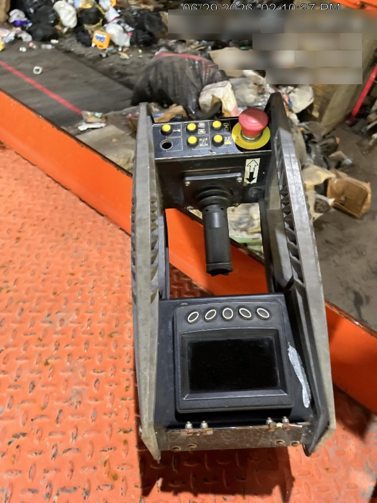 2022 JLG ERT4069