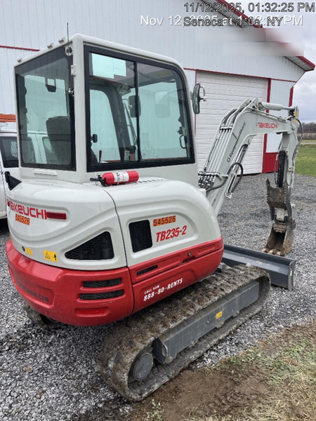 2025 TAKEUCHI TB235-2CR
