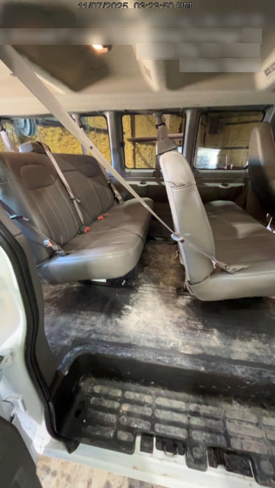 2025 CHEVROLET Express Van - Rental