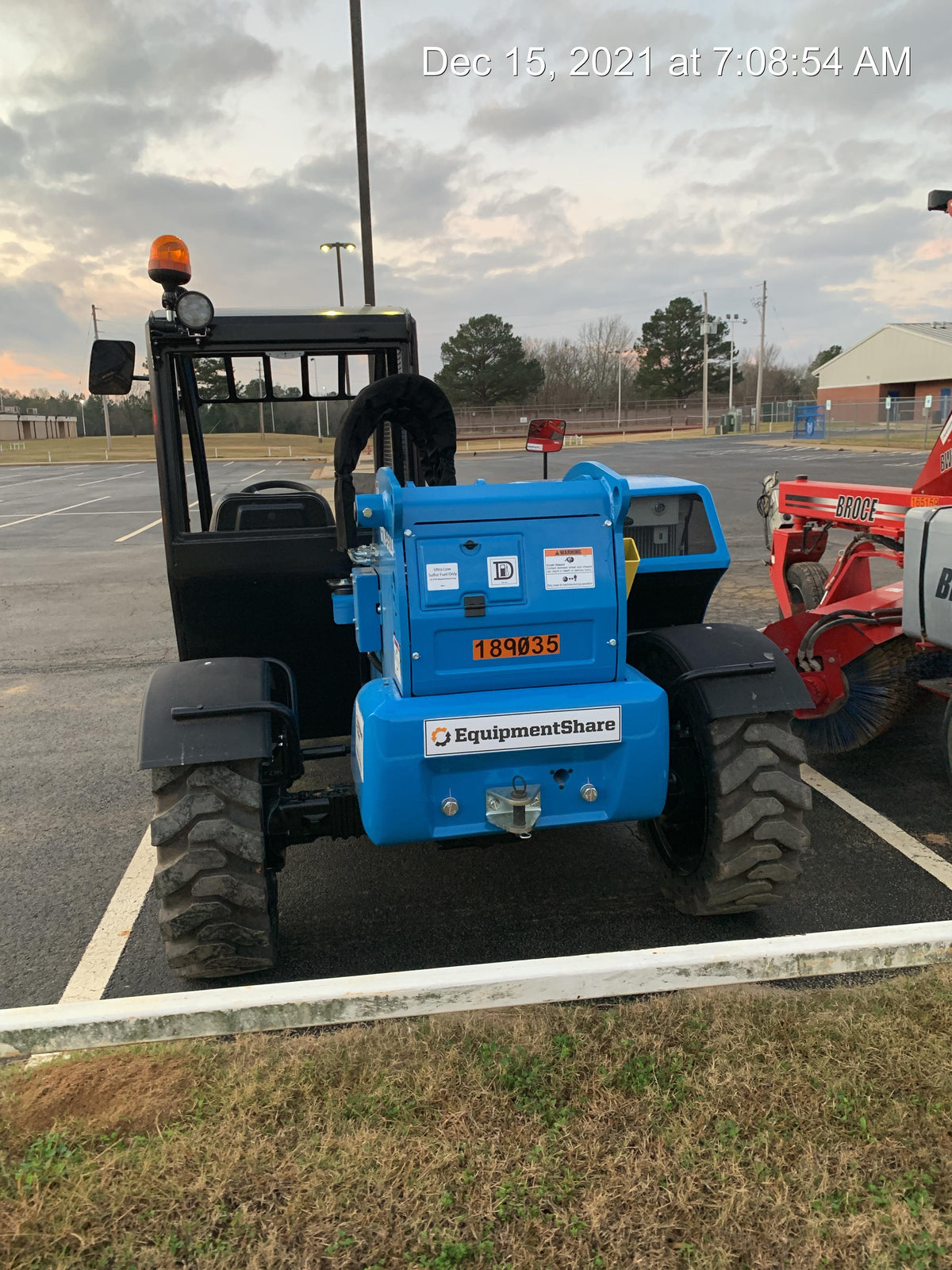 2021 GENIE GTH-5519