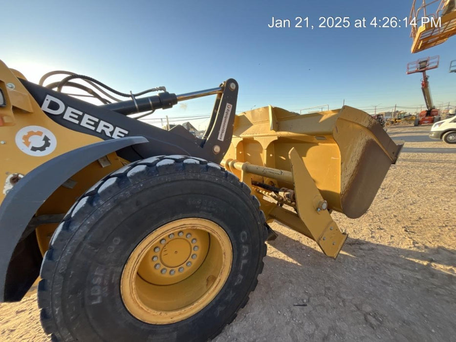 2020 JOHN DEERE 96" Loader Fork Carriage - John Deere