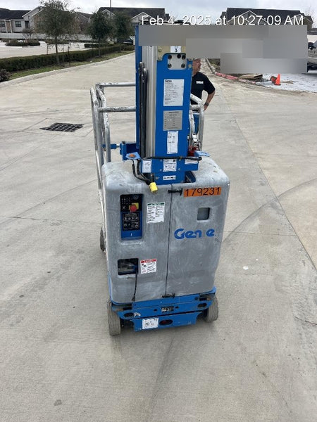 2021 GENIE GR-20