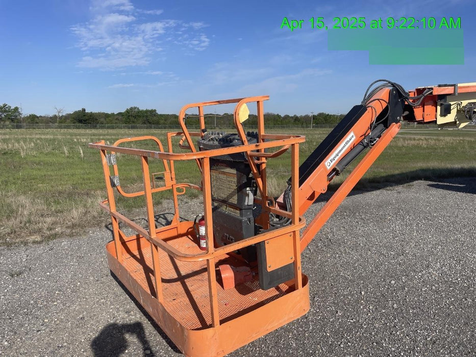 2019 JLG 860SJ