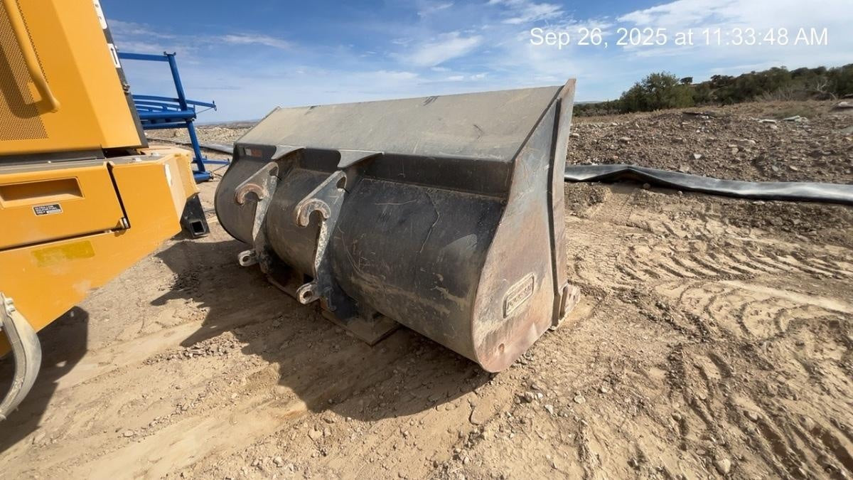 2019 DOOSAN Grapple Bucket - 108"