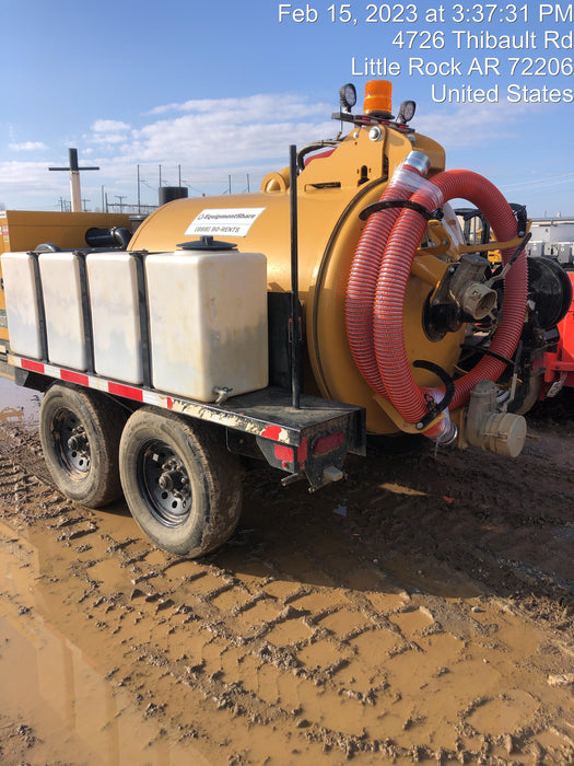 2022 Vac-Tron LP573XDT T4 Koehler Diesel Engine, 500 Gallon Debris Tank, x2 100 Gallon Water Tanks