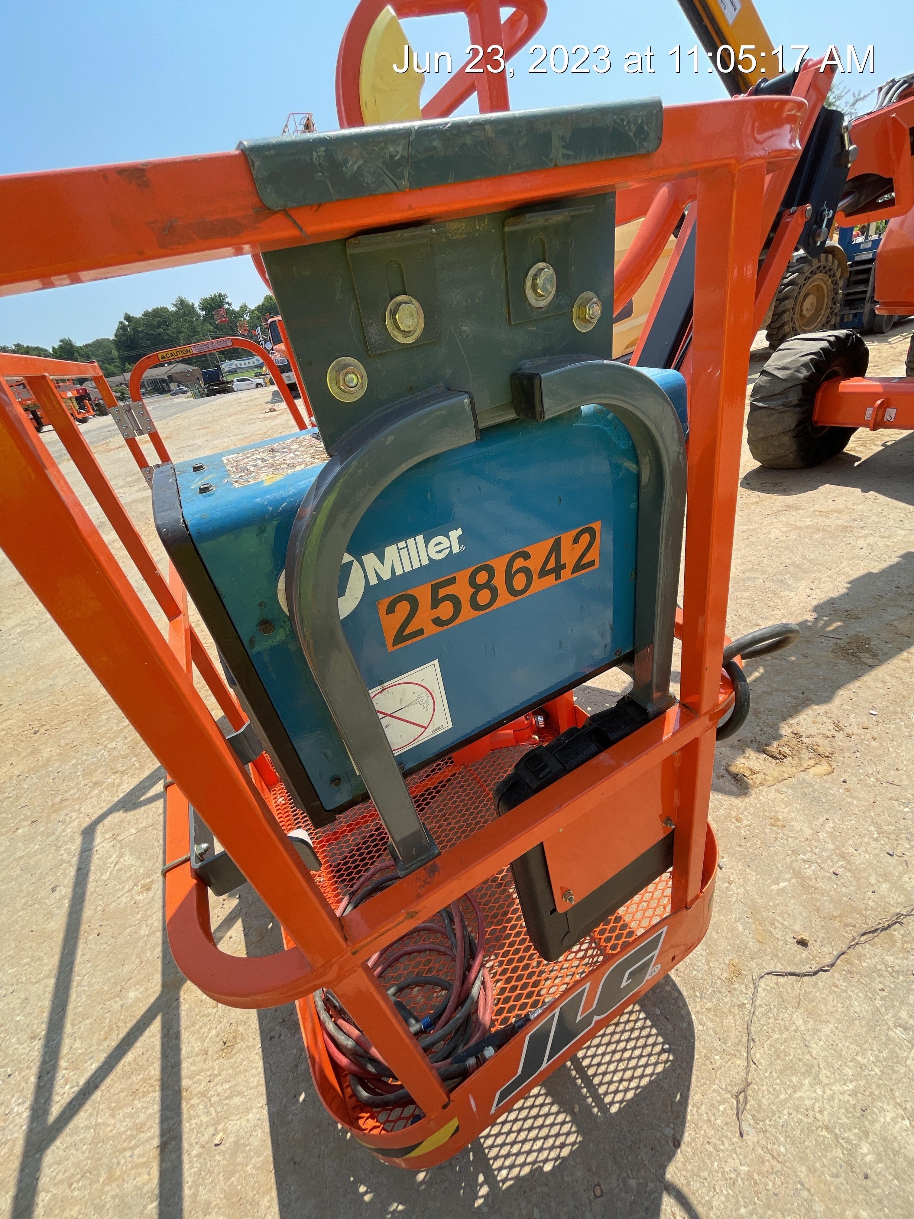 2022 MILLER ELECTRIC CST-282