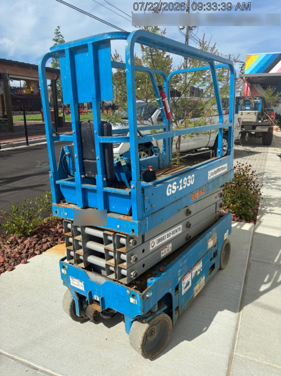 2020 Genie GS-1930 Fixed rails with chain entry gate - Pre A92.20