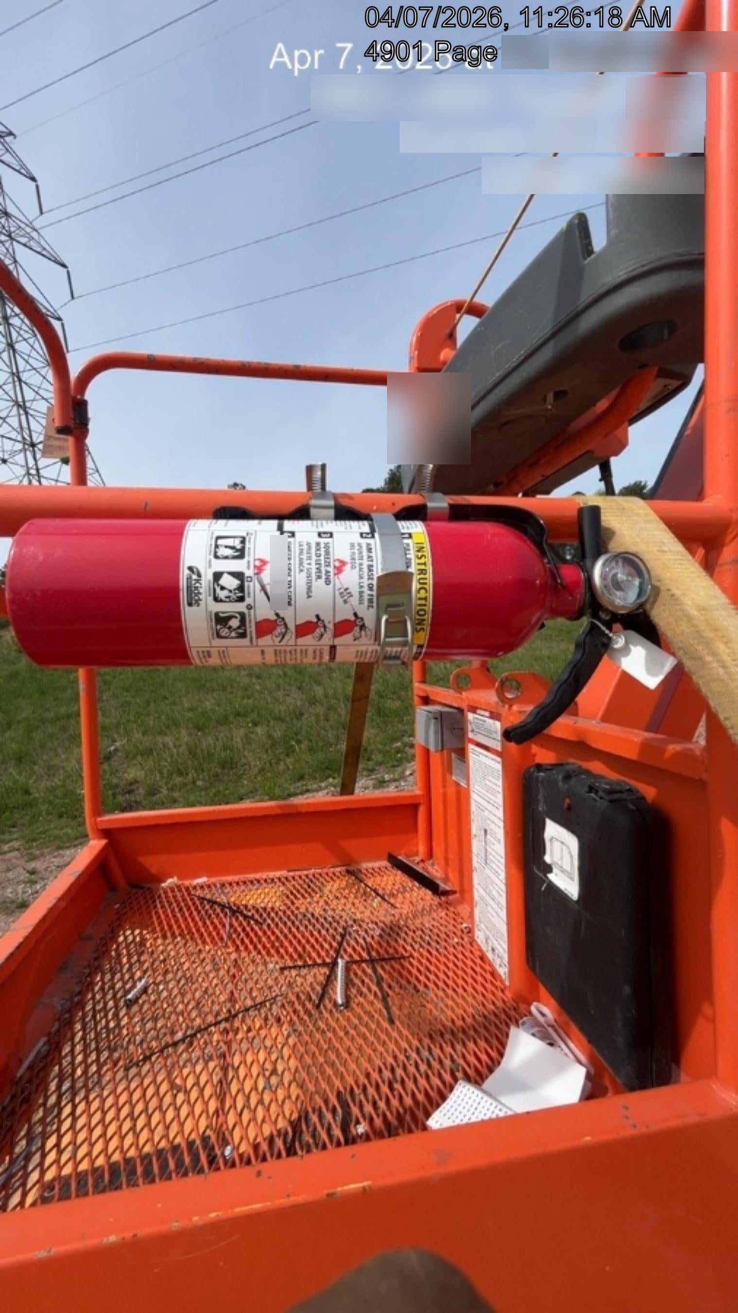 2022 JLG 26E