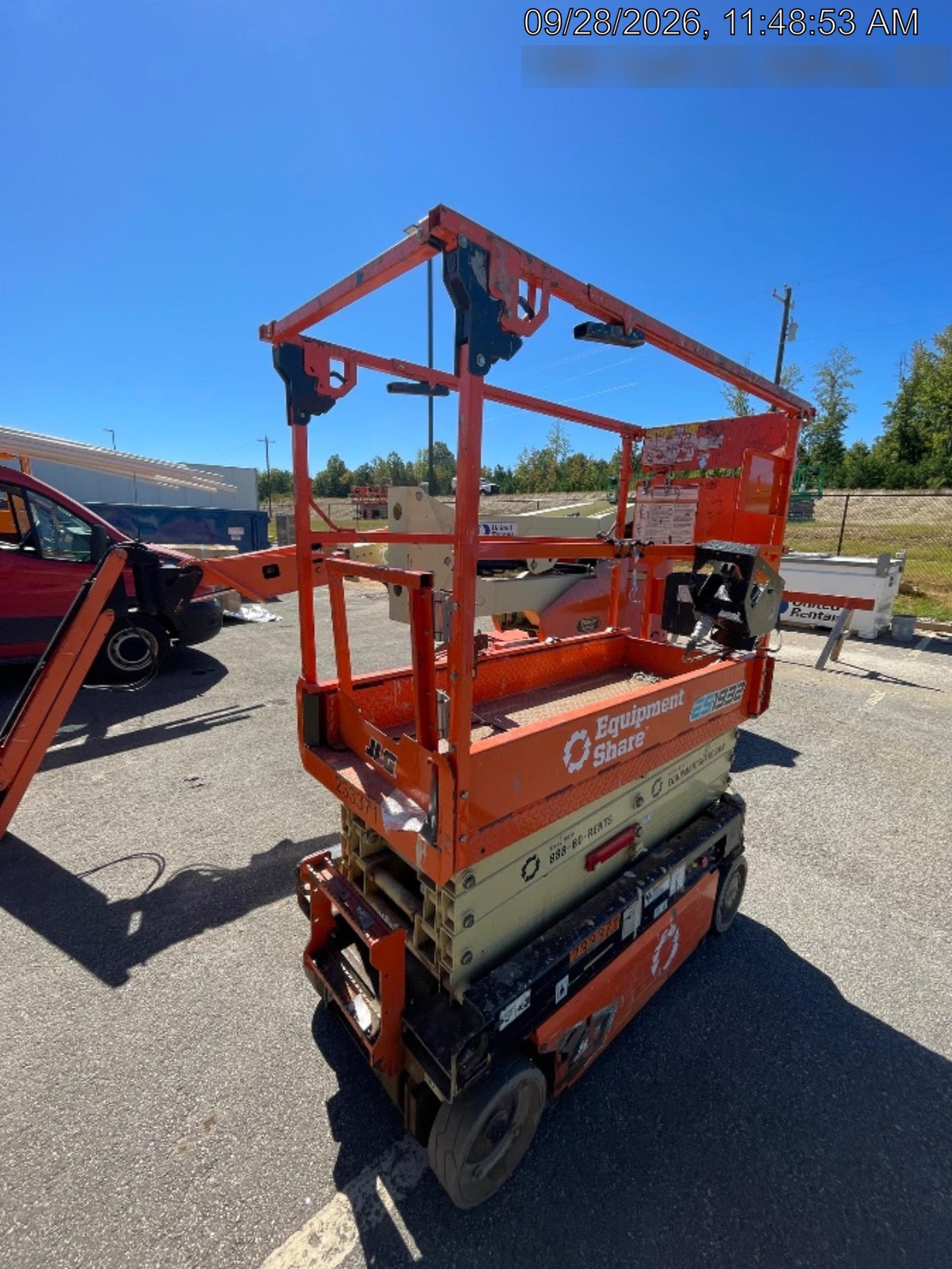 2022 JLG ES1932
