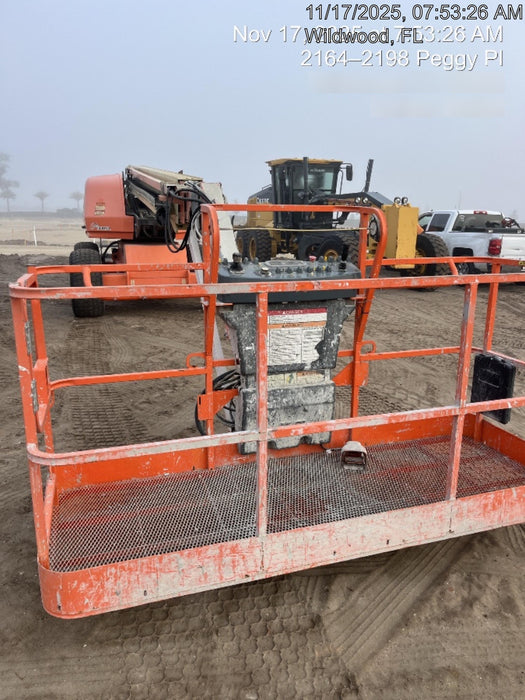 2019 JLG 660SJ