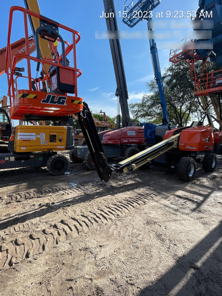 2023 JLG 460SJ