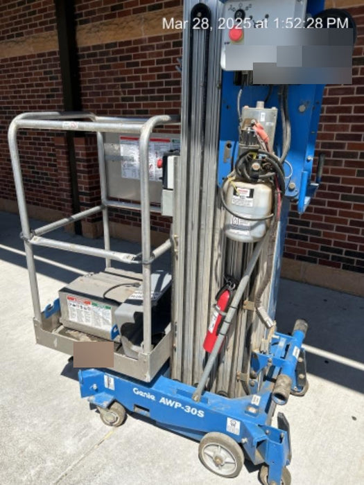 2019 GENIE AWP-30S