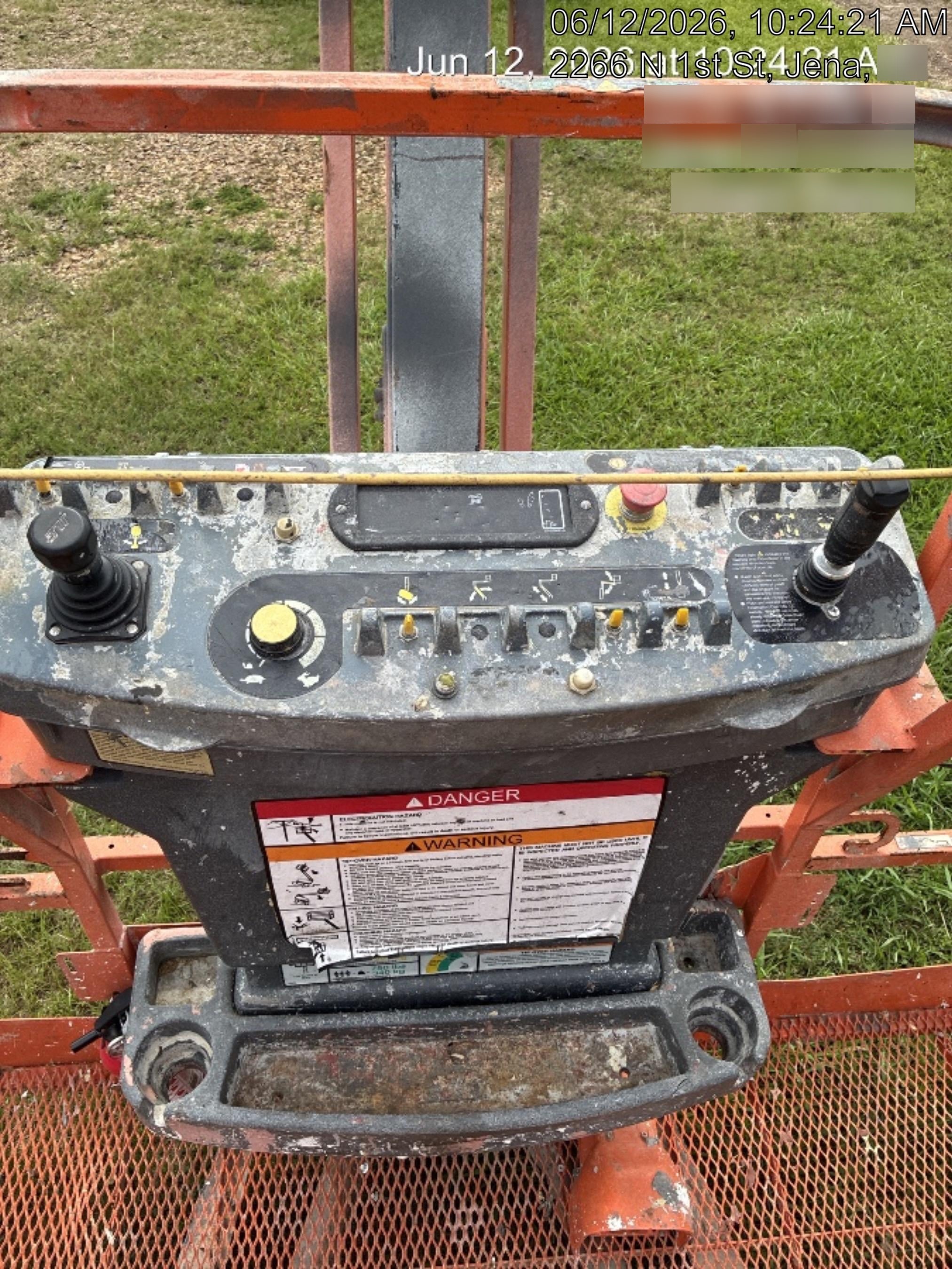 2019 JLG 860SJ