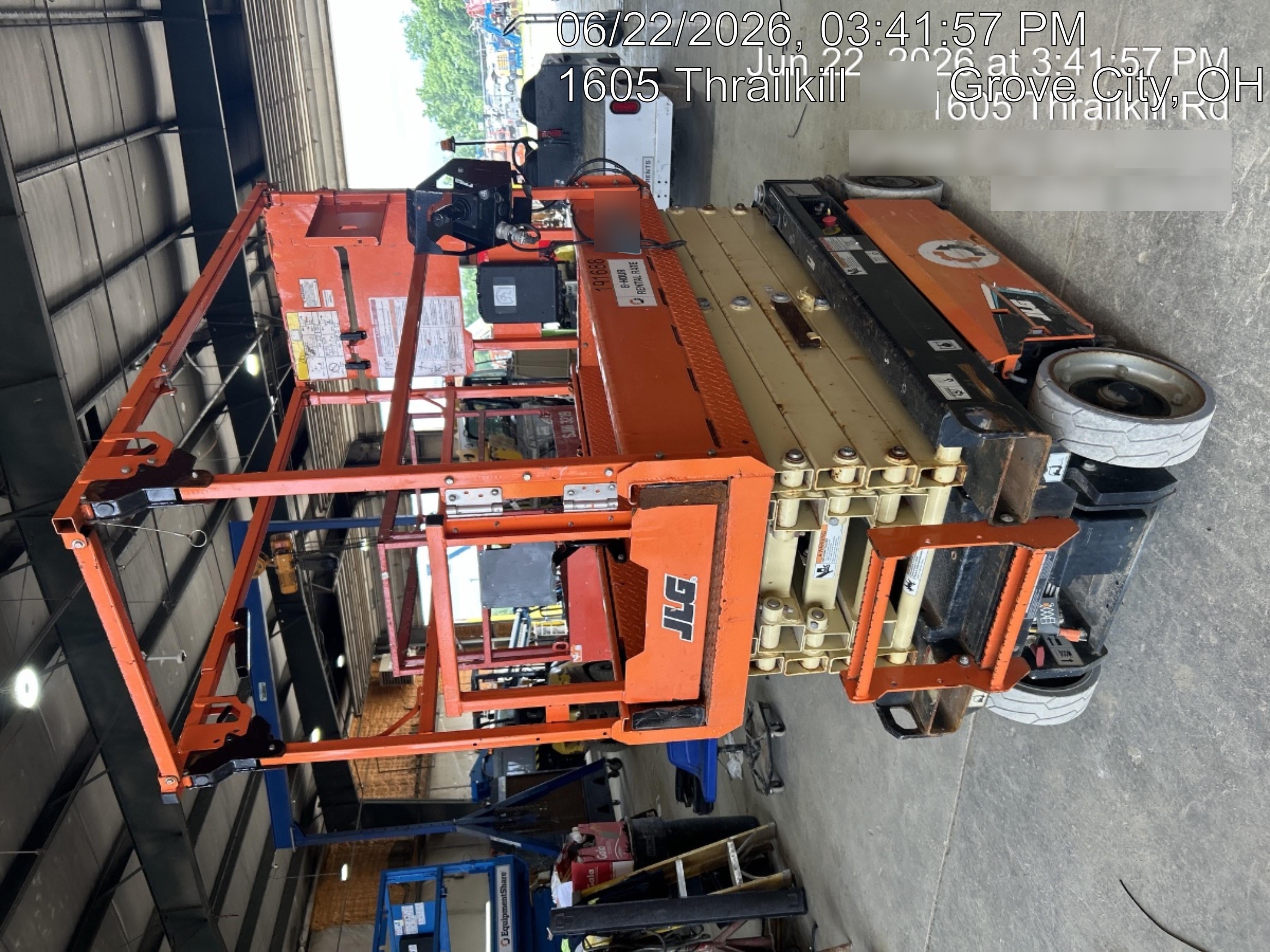 2021 JLG ES1932