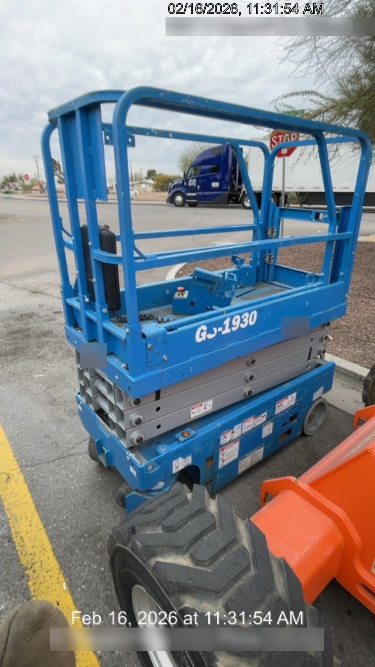 2019 Genie GS-1930 Half Height Swing Gate, 800W Inverter