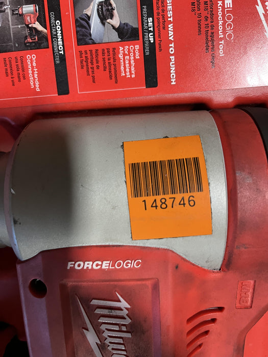 2021 MILWAUKEE 2676-22