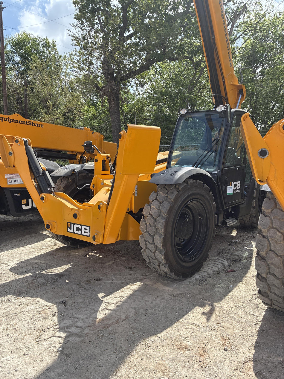 2026 JCB 512-56