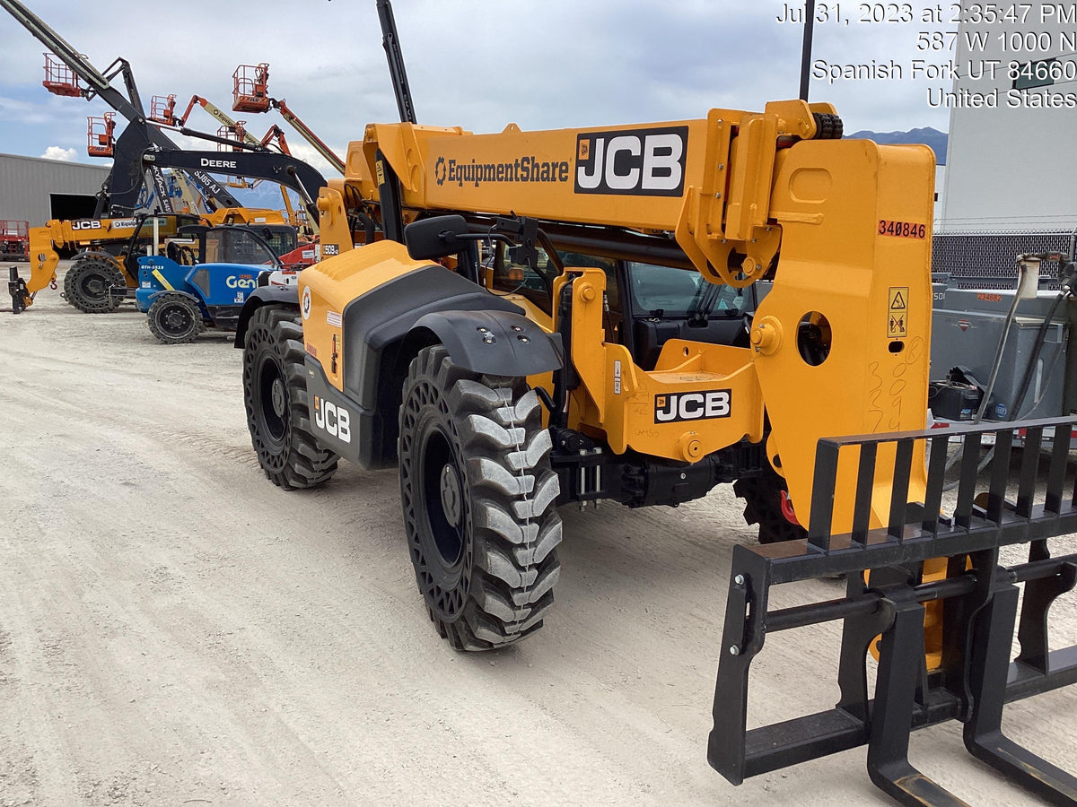 2023 JCB 509-42