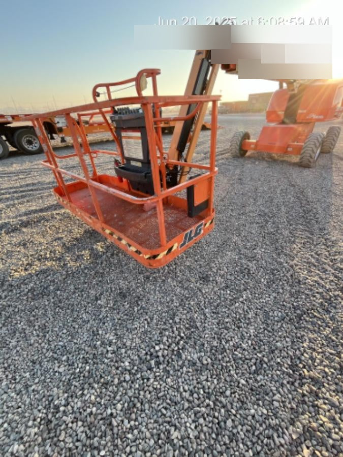 2023 JLG 460SJ