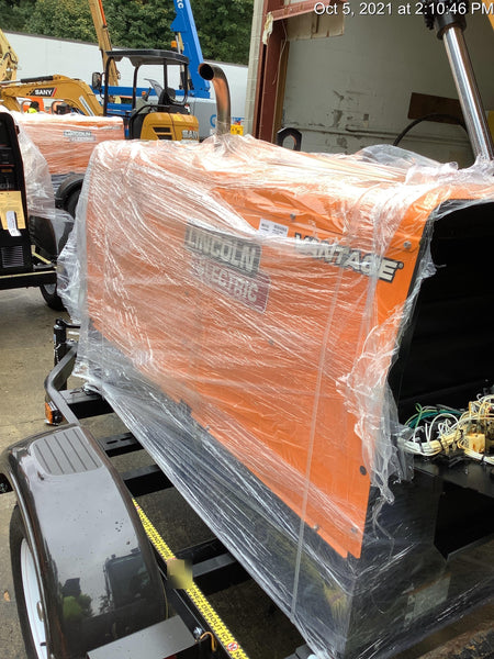 2021 Lincoln Electric Vantage 322 Vantage 322 Ready Pak 3 w/ Decals, ORANGE (includes trailer, cable rack, fender light kit) NO Telematics