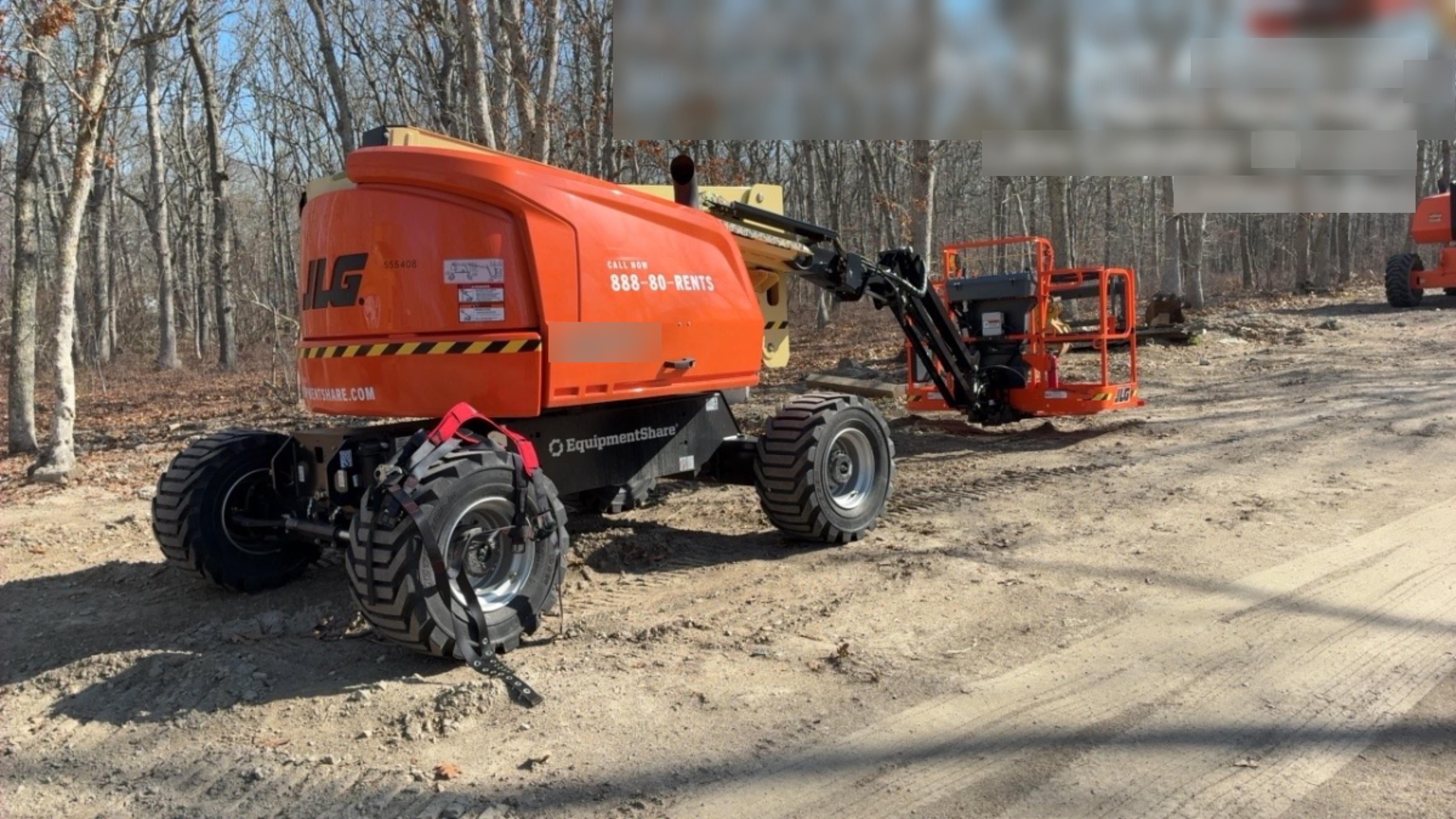 2025 JLG 450AJ