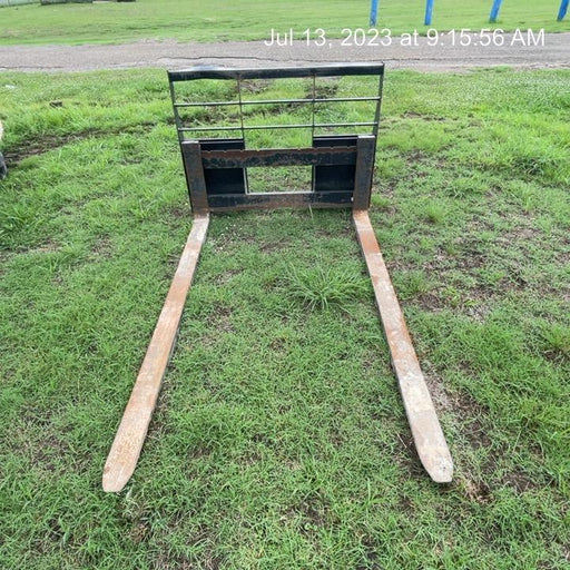 2022 ARROW MATERIAL HANDLING 72" Pallet Forks - Arrow