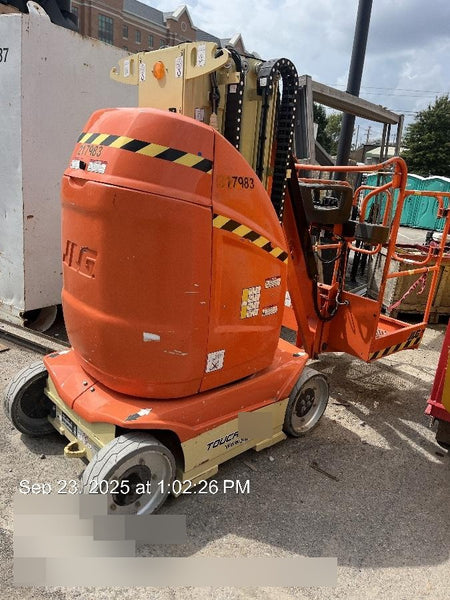 2022 JLG 26E