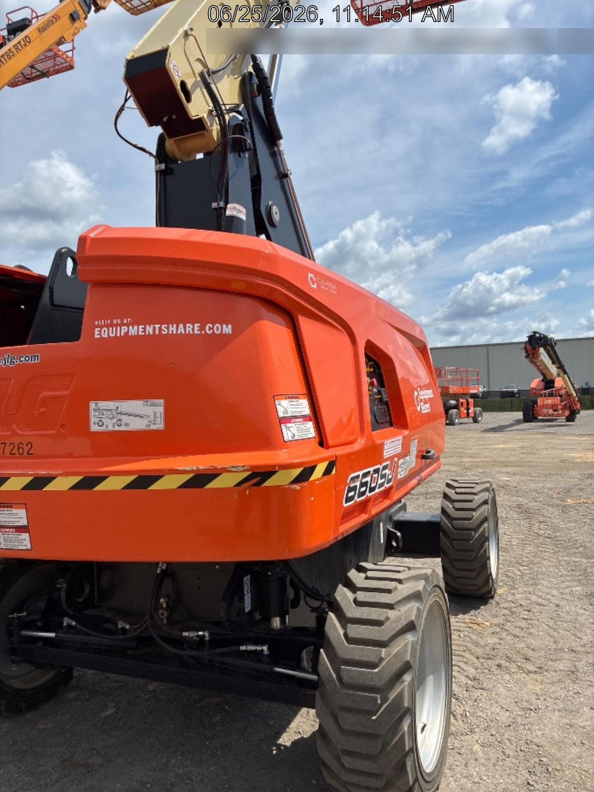 2025 JLG 660SJ