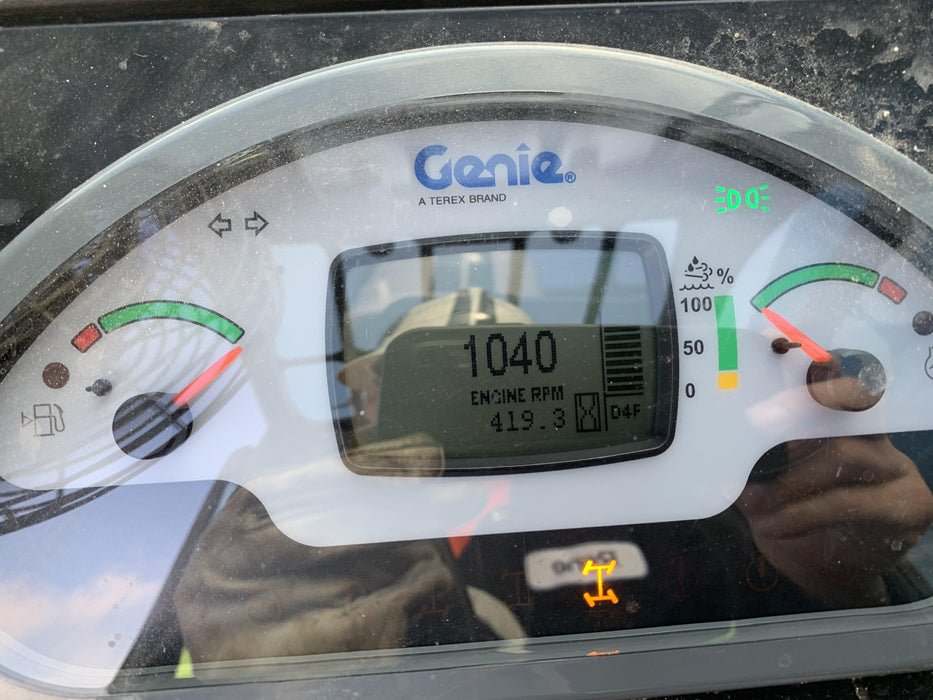 2019 Genie GTH-1056 Cab/Heat/AC, Solid RT Tires, LED Work Lights, Beacon 60" QA Carriage, 60" Forks