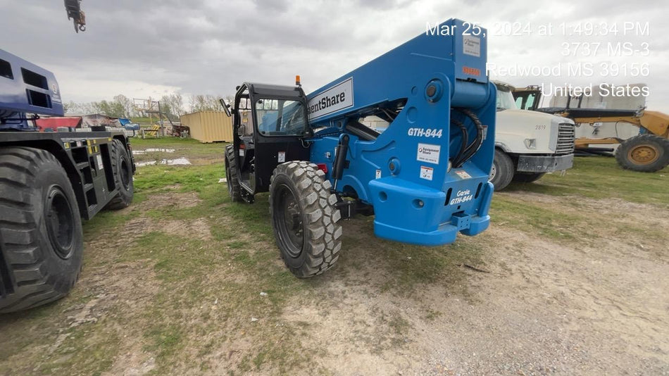 2023 GENIE GTH-844