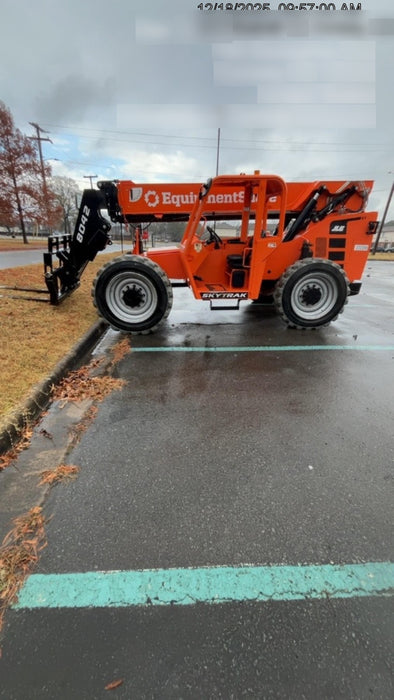 2022 SKYTRAK 8042