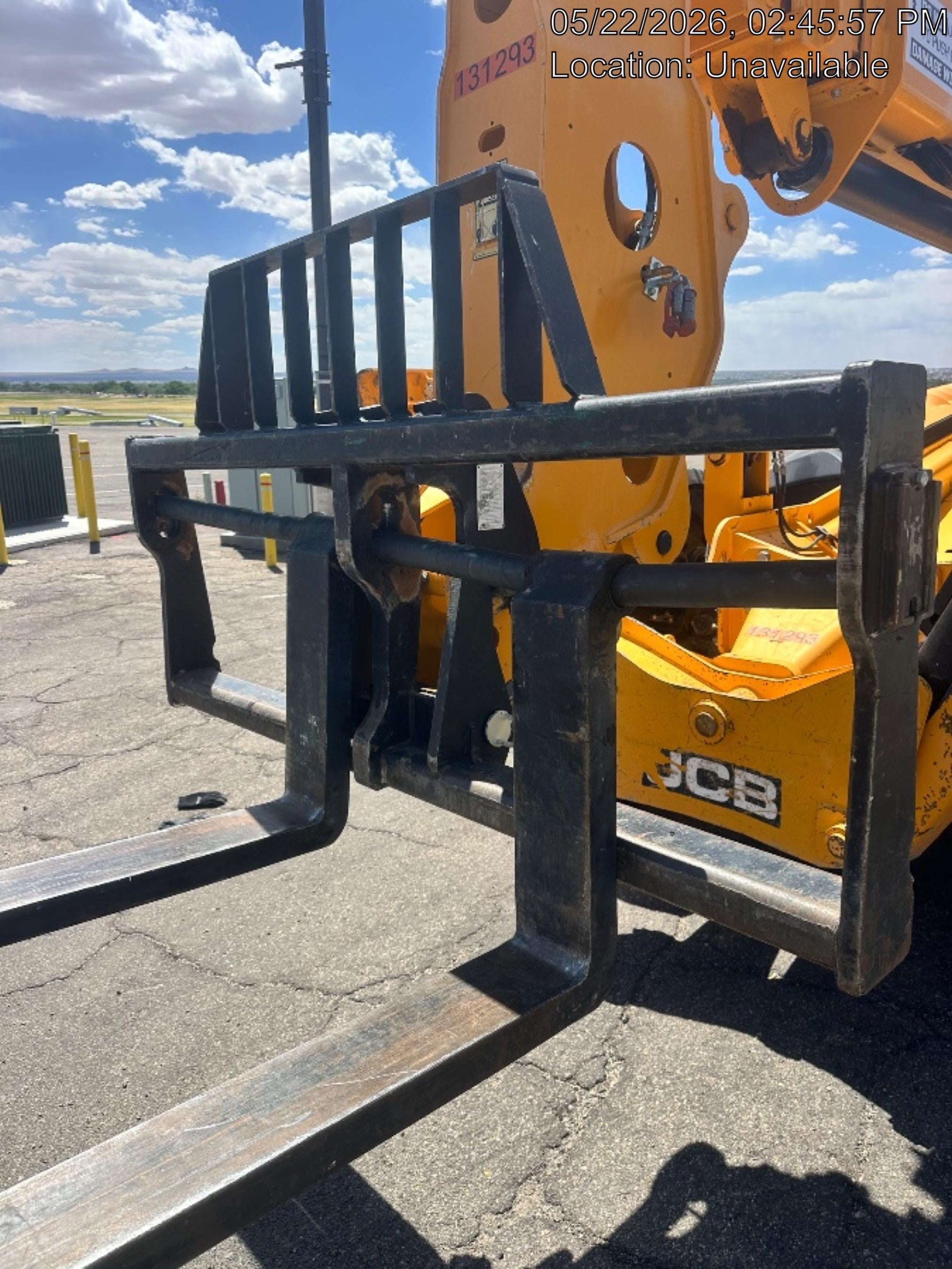2021 JCB 510-56