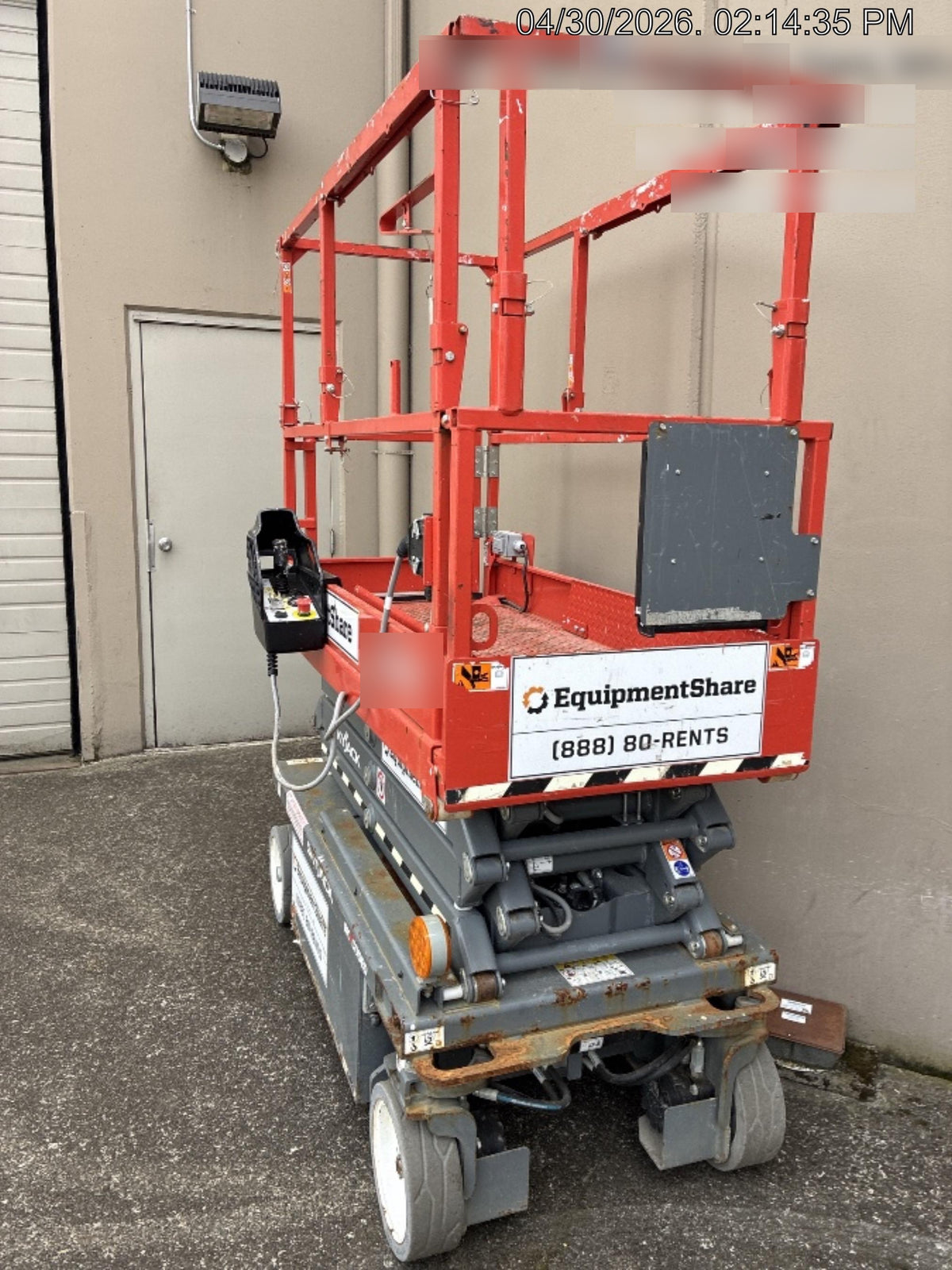 2020 Skyjack SJIII-3219 Solid NM Tires, Half height spring hinged entry gate, Dual Beacons, 800W Inverter