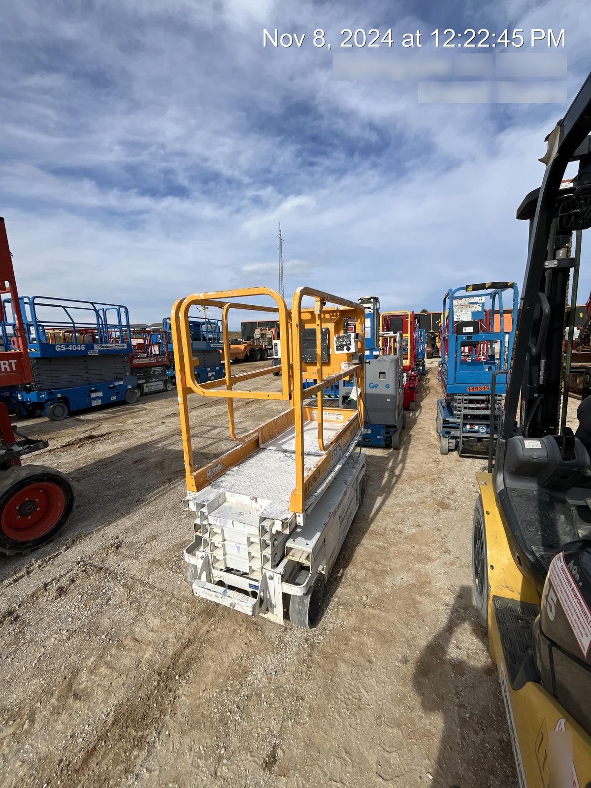 Custom Equipment HB-1430 <ul>
 <li>Hy-Brid Scissor Lift</li>
  <li>Platform capacity up to 670 lbs.</li>
  <li>Working height up to 20 ft</li>
  <li>Weighs under 1,700 lbs.</li>
  <li>Non-marking wheels </li>
</ul>