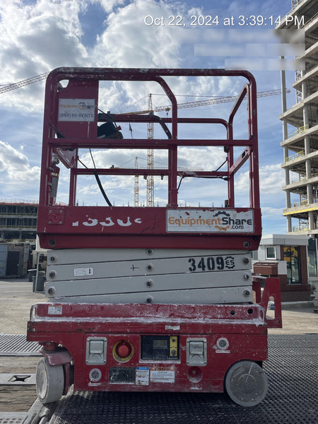 2017 MEC 1330SE MEC 1330SE Scissor Lift
