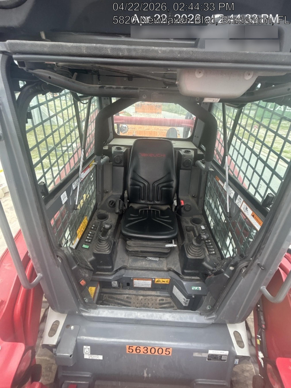2025 TAKEUCHI TL12V2-CRHR