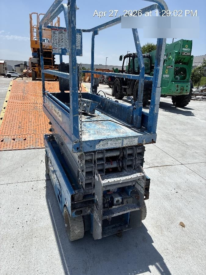 2019 Genie GS-1930 Fixed Rails with Chain Entry
