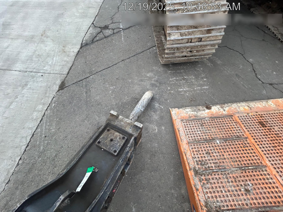 2017 HYUNDAI HX145LCR