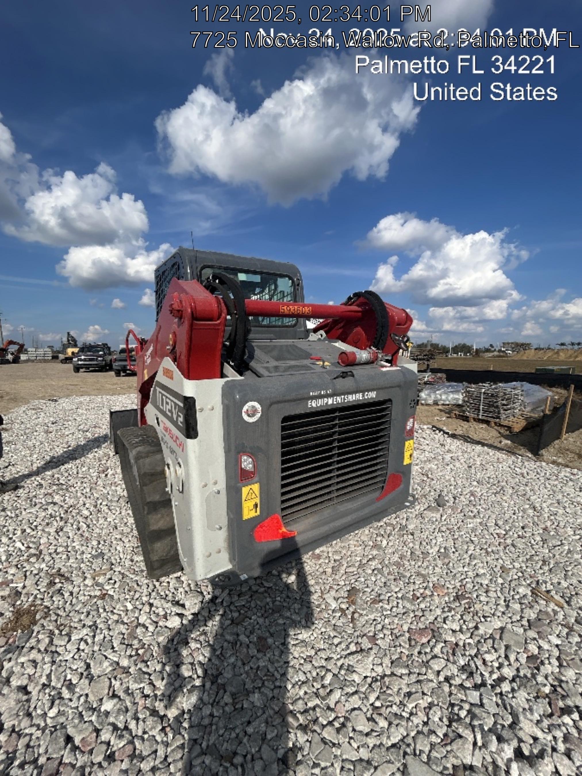 2025 TAKEUCHI TL12V2-CR