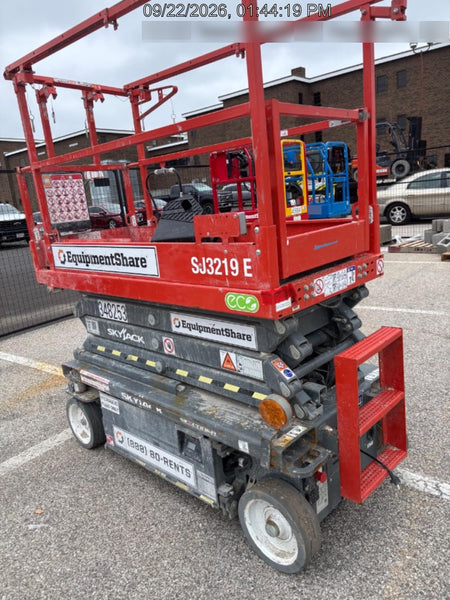 2023 SKYJACK SJ3219