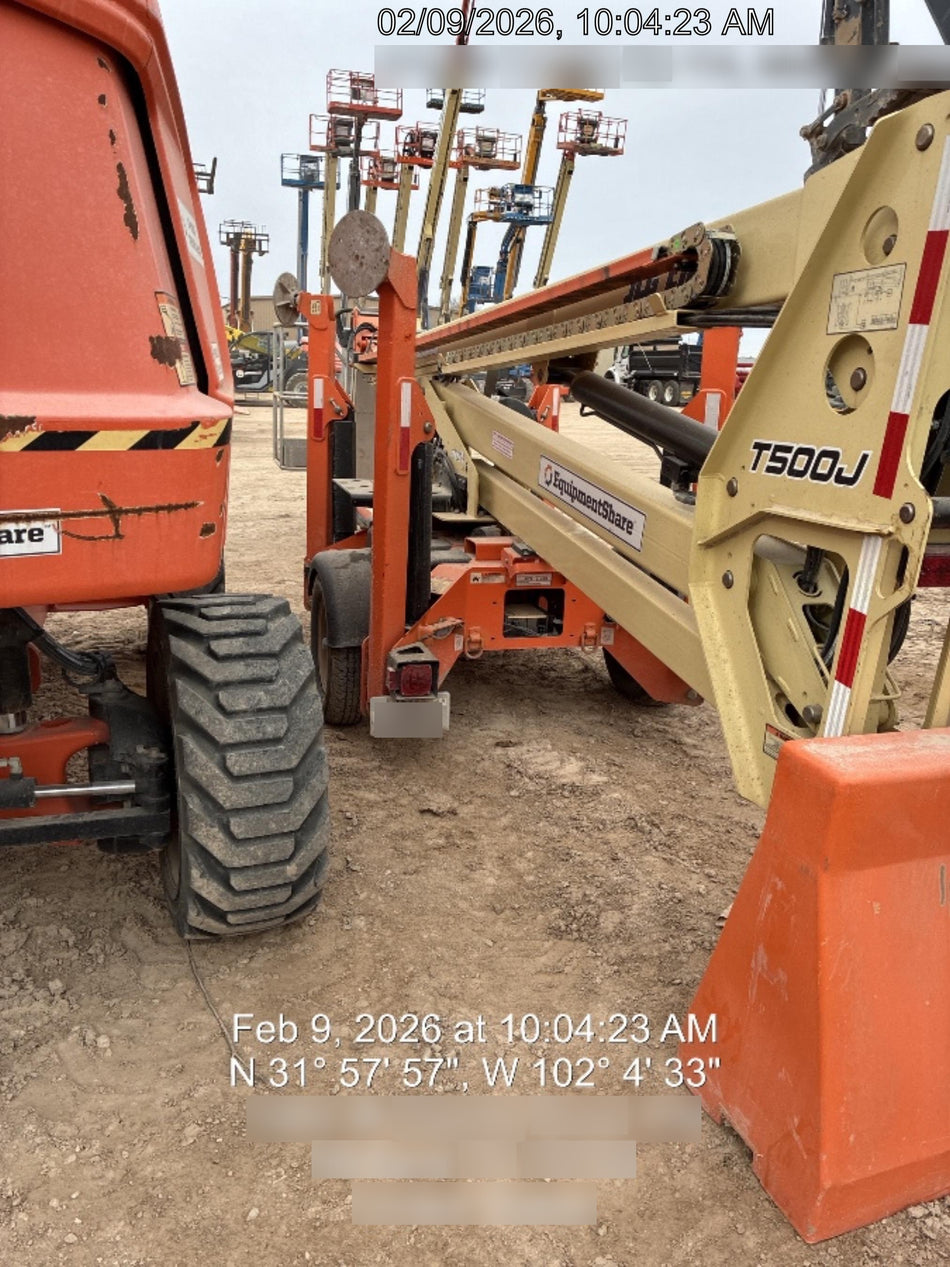 2022 JLG T500J