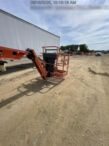 2018 JLG E450AJ