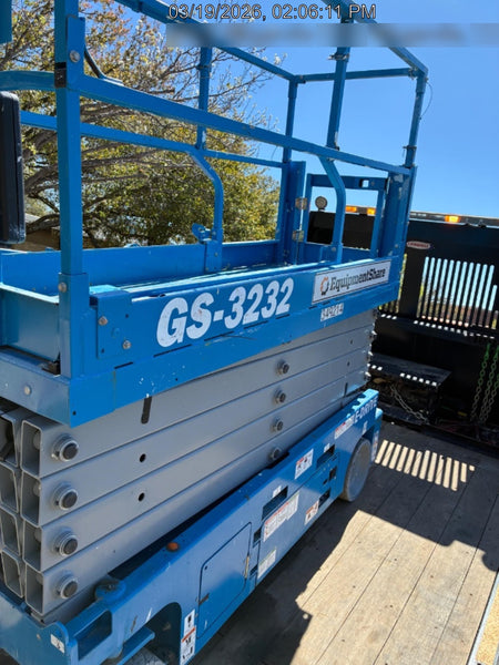 2023 GENIE GS-3232
